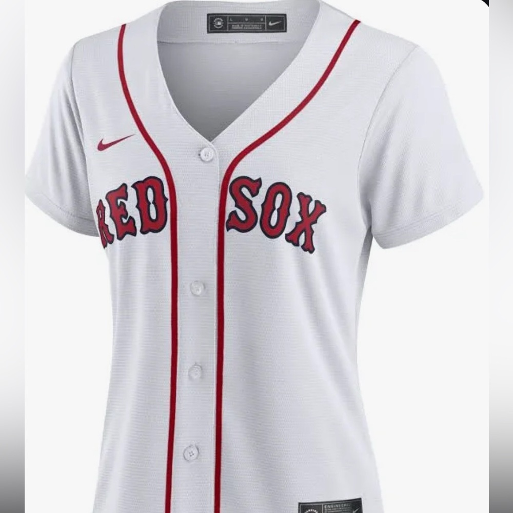 NLB ⭐️RED SOX WOMEN JERSEY